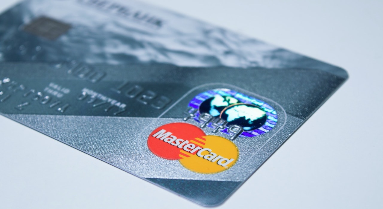 informațiile cardului de credit